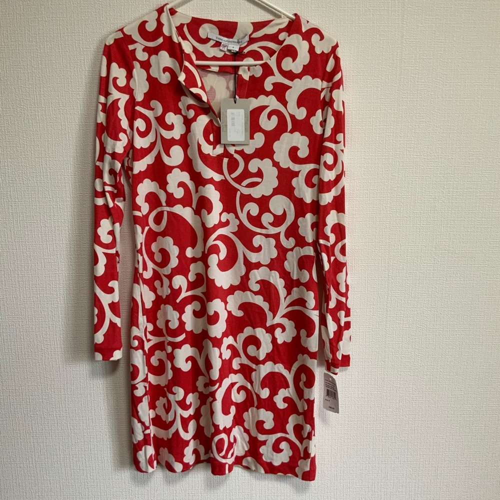 PRICE DROP! DVF Vintage Reina mini dress coral/white print